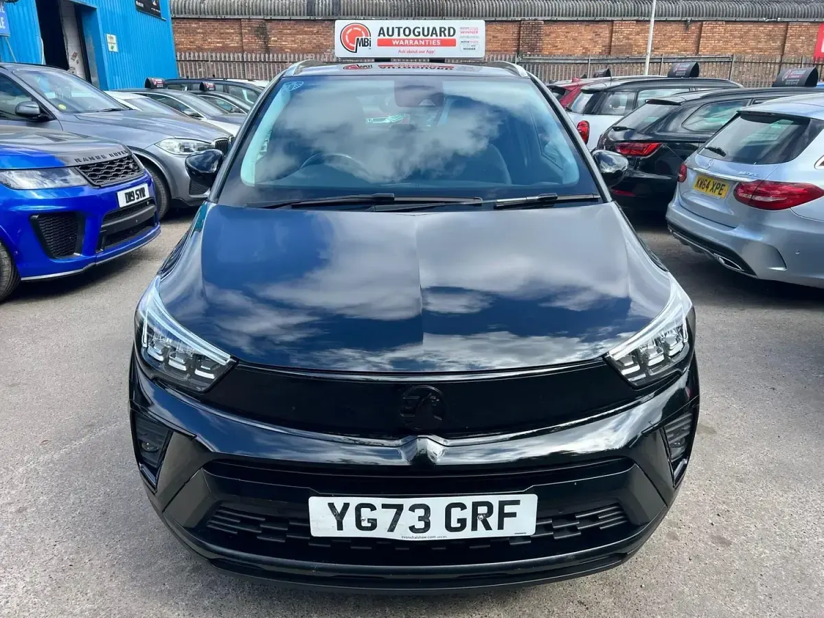 Second-hand Vauxhall Crossland Ultimate 130 CP (95 kW) 2023 Negru SUV