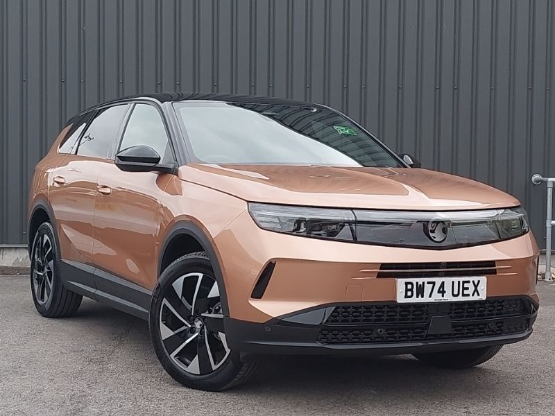 Brown Used 2025 Vauxhall Grandland X Ultimate SUV | £29,998 (Fair price) - Image 1/4