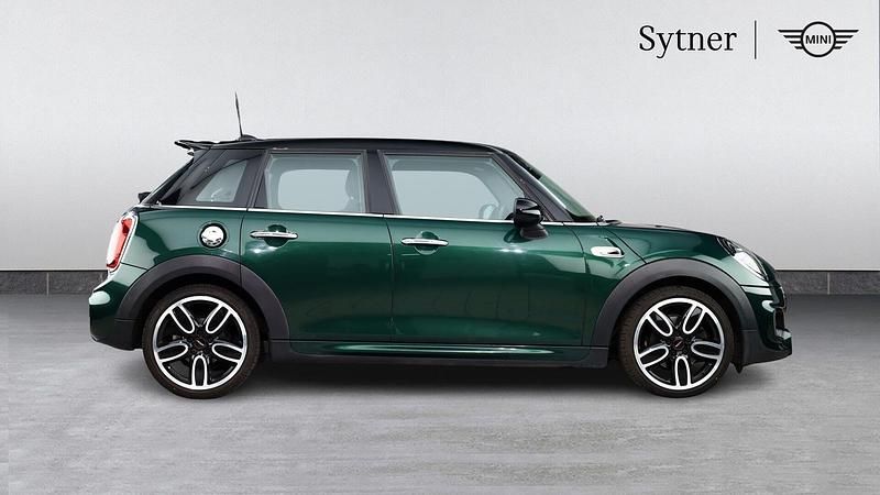 Usado Mini Cooper S Hatch 189 HP (139 kW) 2018 Verde Citadino