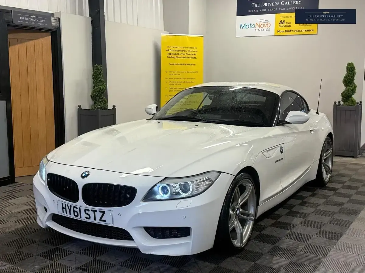 Used BMW Z4 M Sport 2011 White Cabriolet