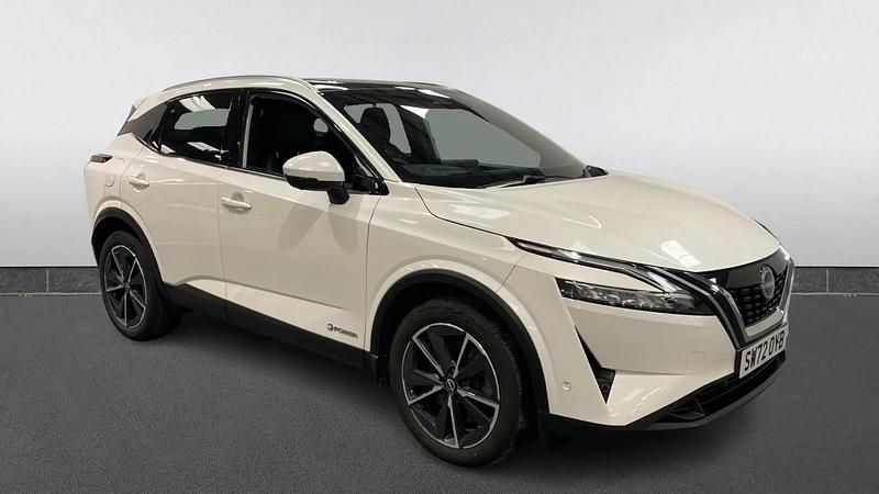 Used Nissan Qashqai Tekna 190 HP (139 kW) 2022 White SUV