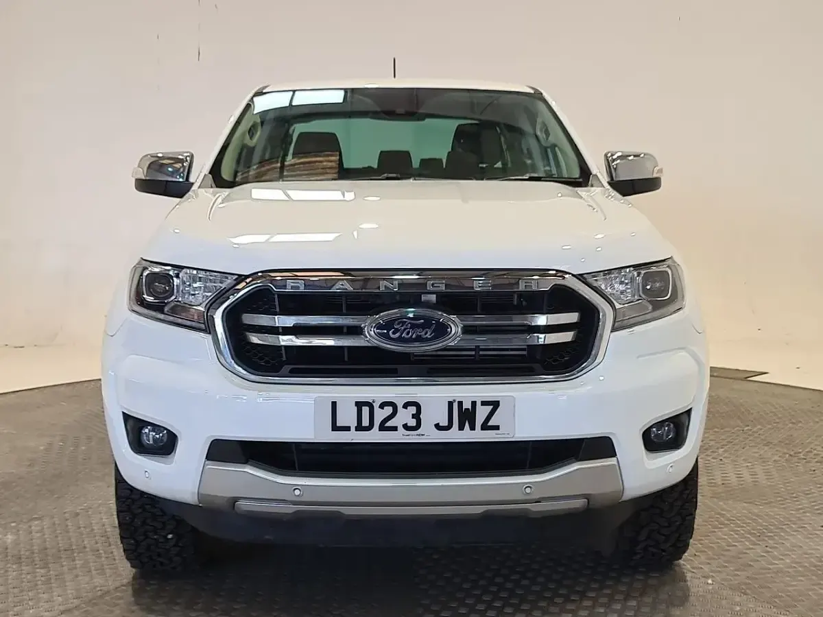 Begagnad Ford Ranger Limited 170 HK (125 kW) 2023 Vit Pickup
