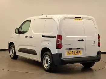 Used Citroën Berlingo 100 HP (73 kW) 2024 White MPV