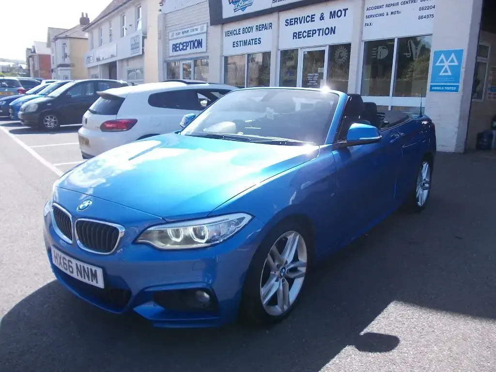 Used BMW 220 M Sport 190 HP (139 kW) 2016 Blue Cabriolet