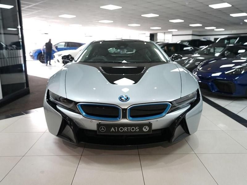 Used BMW i8 Comfort Edition 362 HP (266 kW) 2016 Silver Coupe