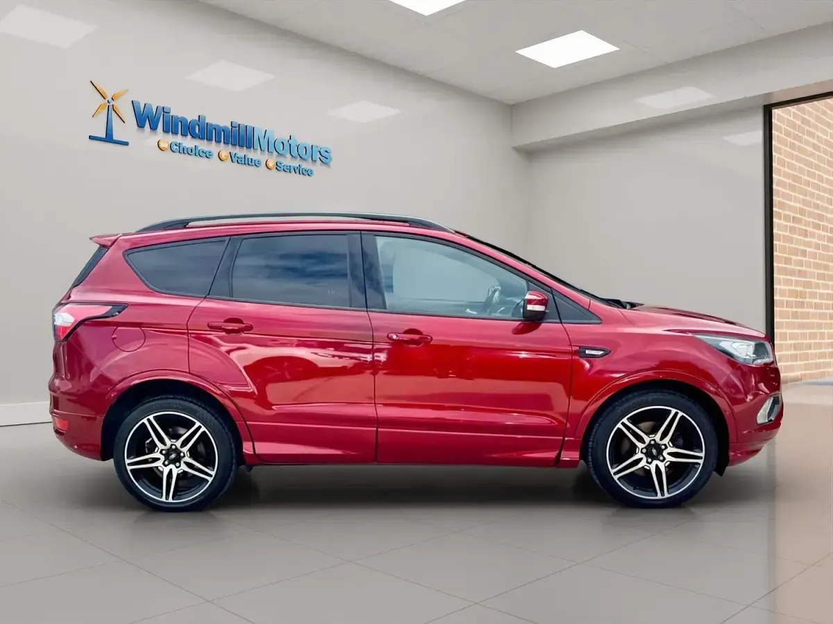 Used Ford Kuga ST-Line 180 HP (132 kW) 2019 Red SUV