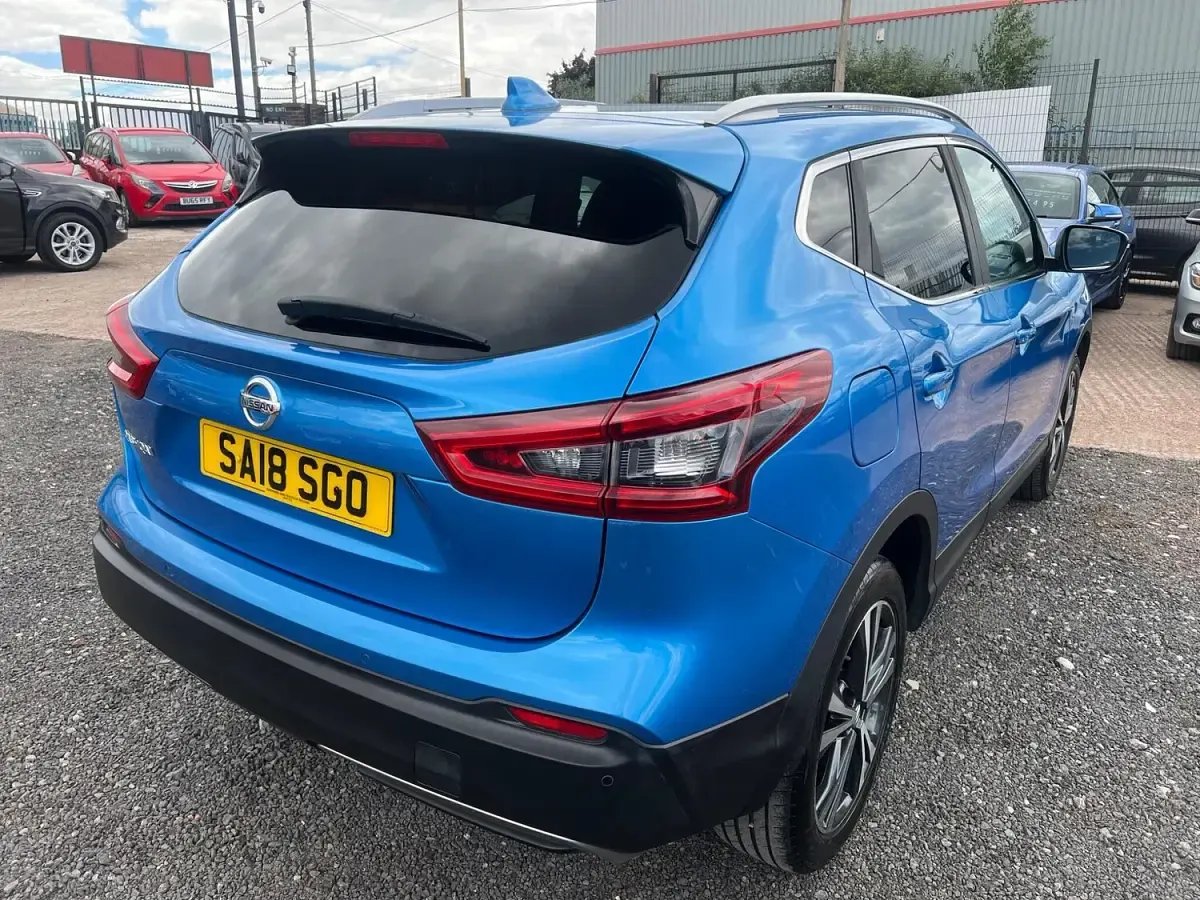 Used Nissan Qashqai N-Connecta 2018 Blue SUV