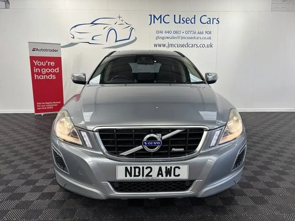 Used Volvo XC60 R-Design 215 HP (158 kW) 2012 Silver SUV