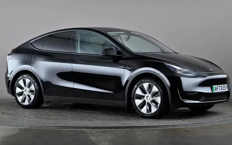 Używany Tesla Model Y RWD 219 kW (299 KM) 2024 SUV