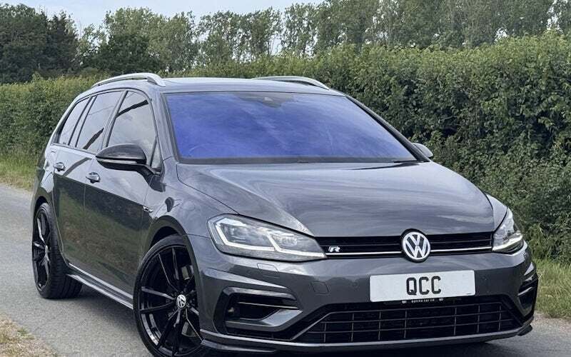 Grey Used 2019 VW Golf VII R Estate | £22,950 (Fair price) - Image 1/4