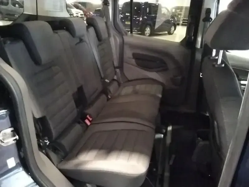 Used Ford Tourneo Titanium 2021 Blue MPV