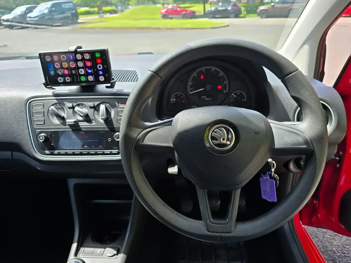 Used Skoda Citigo Colour Edition 60 HP (44 kW) 2018 Red Hatchback