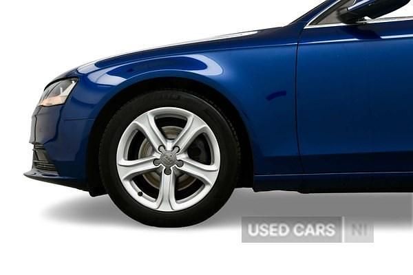 Used Audi A4 Comfort 2014 Blue Estate