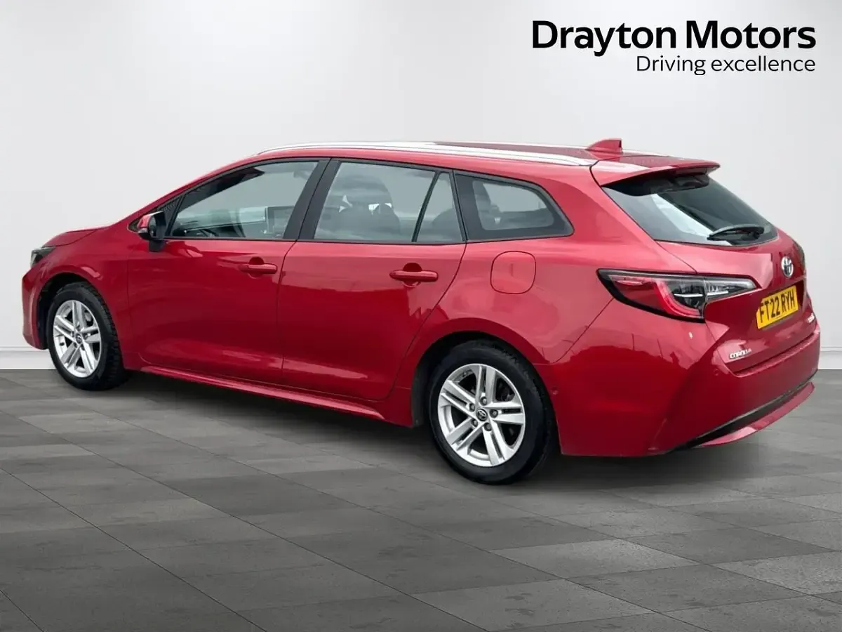 Usado Toyota Corolla 2022 Vermelho Carrinha