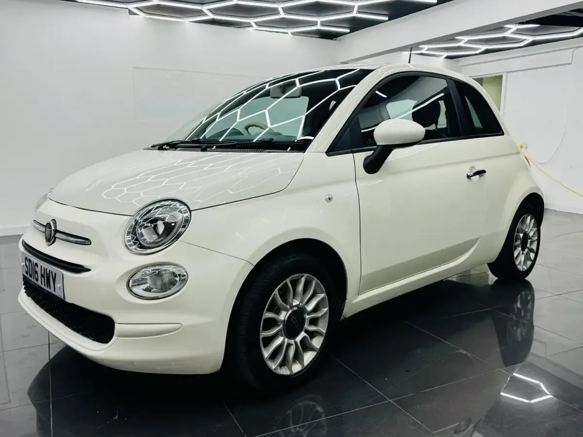 Used Fiat 500 Pop Star 69 HP (50 kW) 2016 White Hatchback