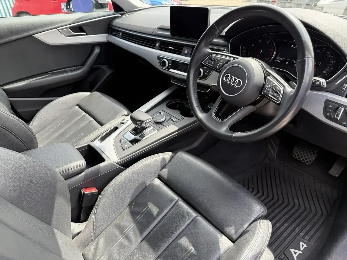 Used Audi A4 Sport 150 HP (110 kW) 2019 Black Estate
