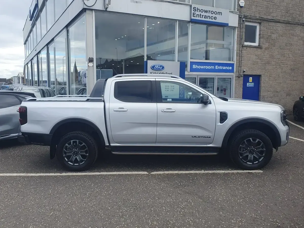Second-hand Ford Ranger Wildtrack 2024 Argintiu Pickup
