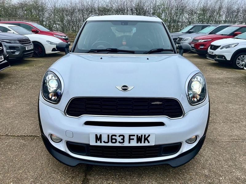 Used Mini Cooper SD Countryman 143 HP (105 kW) 2013 White SUV