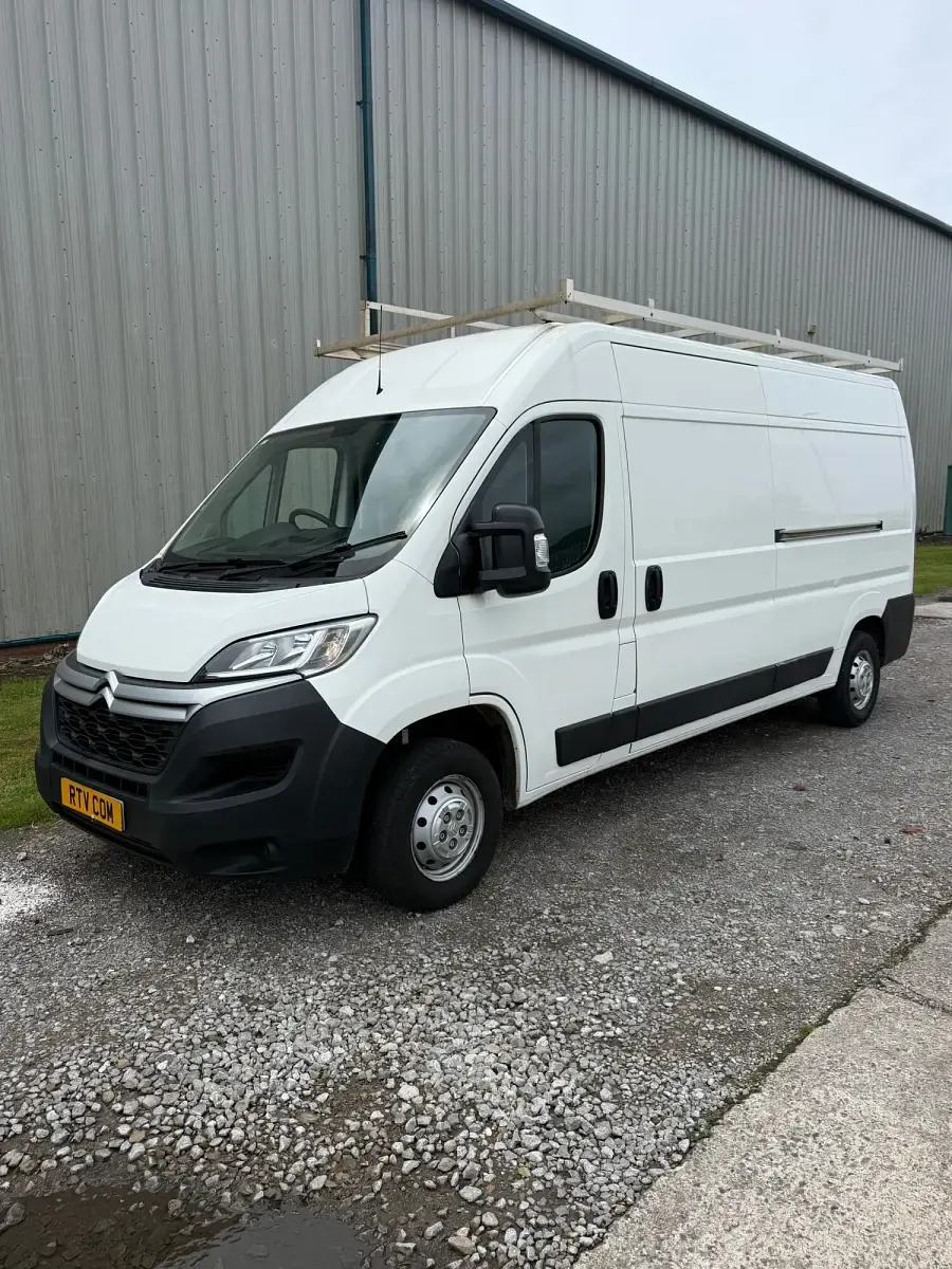 Used Citroën Relay 140 HP (102 kW) 2021 White Van