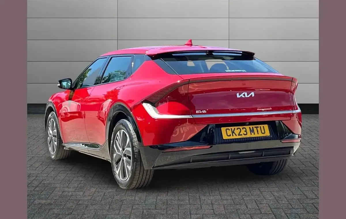 Used Kia EV6 Air 166 kW (226 HP) 2023 Red SUV