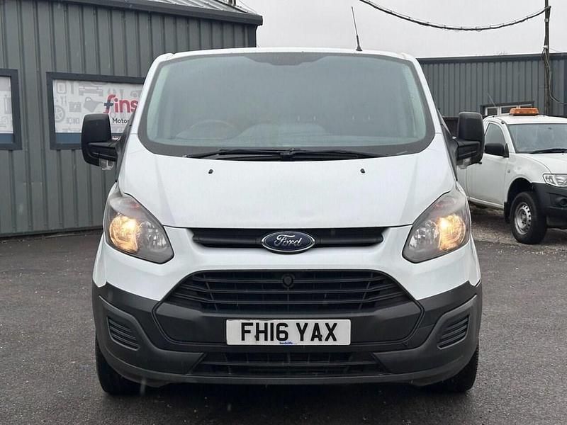 Used Ford Transit Custom 100 HP (73 kW) 2016 White Van