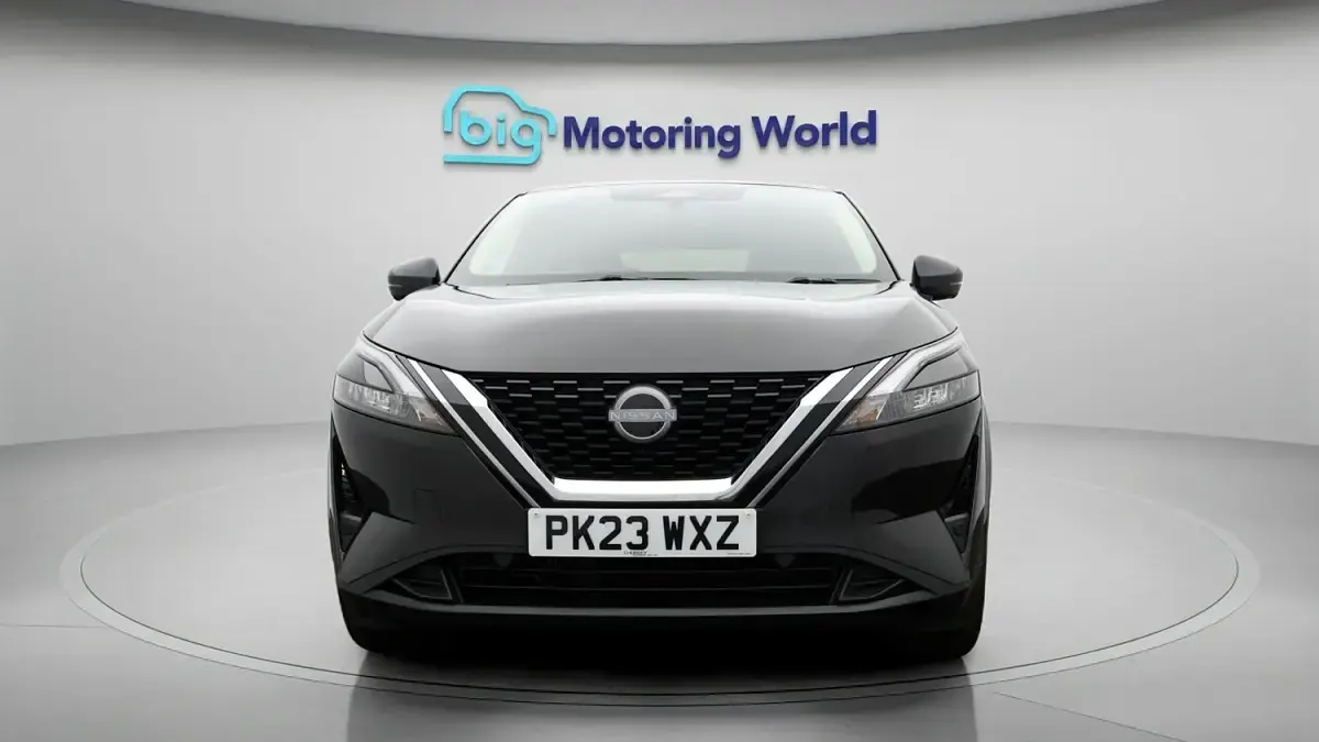 Used Nissan Qashqai N-Connecta 140 HP (102 kW) 2023 Black SUV