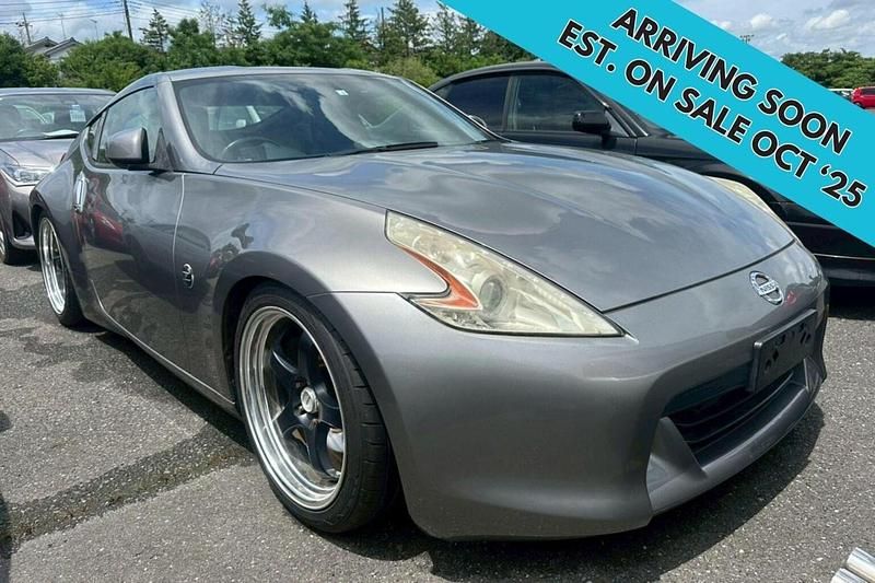 Silver Used 2010 Nissan 370Z Coupe | £15,495 (Fair price) - Image 1/3