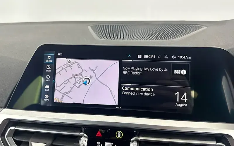 Used BMW 330e M Sport 292 HP (214 kW) 2021 White Estate