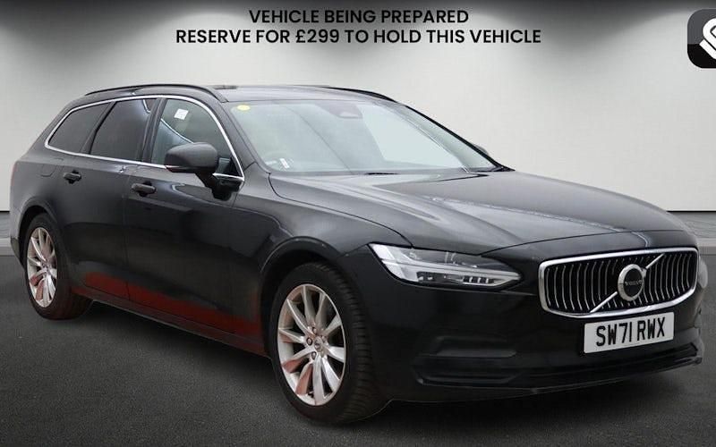 Used Volvo V90 Momentum 197 HP (144 kW) 2021 Estate
