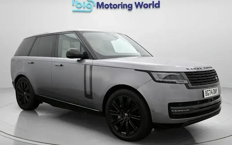 Used Land Rover Range Rover HSE 460 HP (338 kW) 2026 SUV