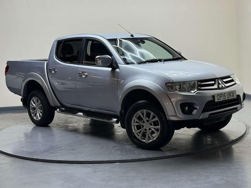 Silver Used 2015 Mitsubishi L200 Pickup | £10,000 (Good price) - Image 1/4