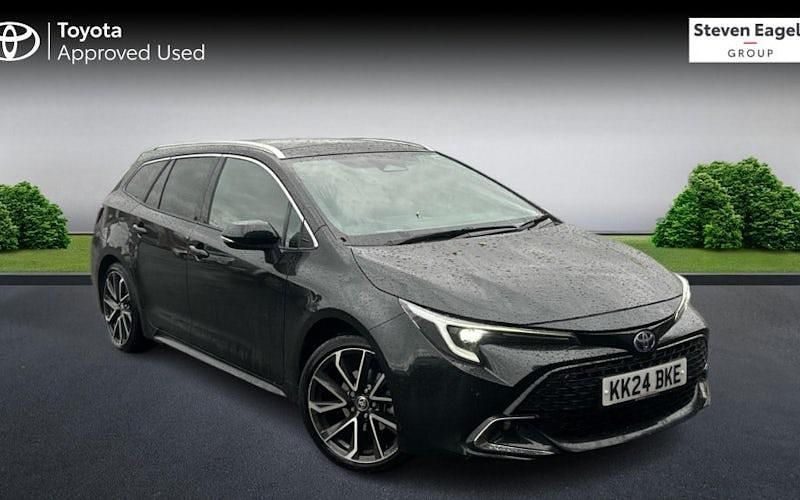 Used 2025 Toyota Corolla Estate | £29,088 - Image 1/4