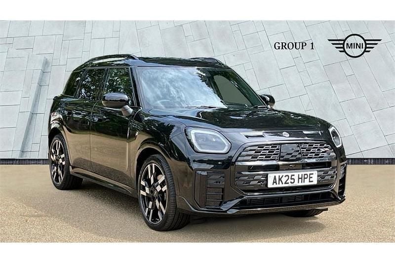 Black New 2025 Mini Countryman Sport SUV | £40,995 (Fair price) - Image 1/4