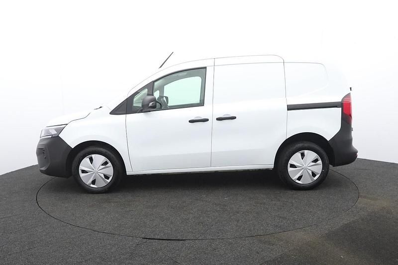 Used Nissan Townstar Acenta 130 HP (95 kW) 2024 White Van