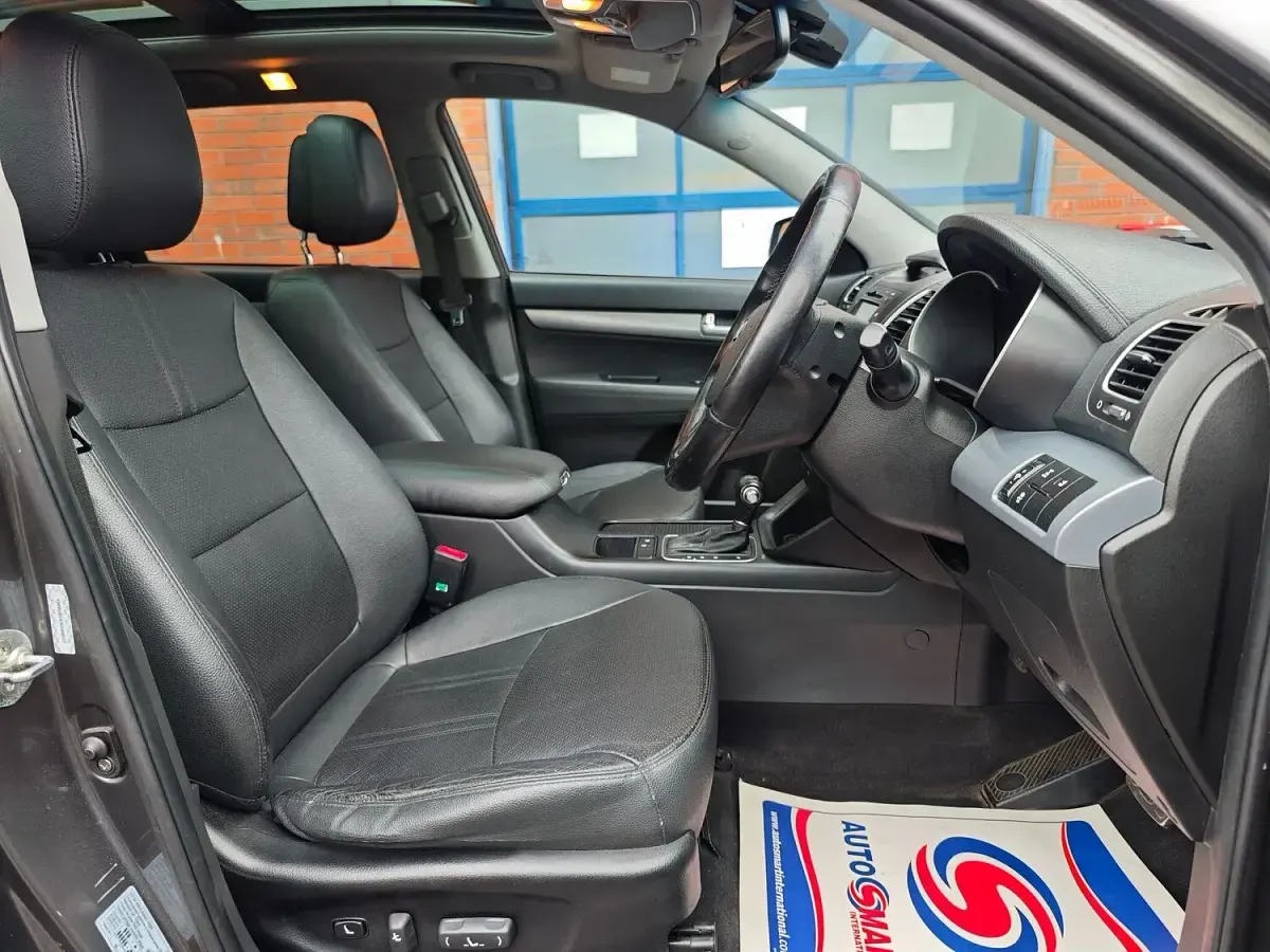 Used Kia Sorento 2013 Silver SUV