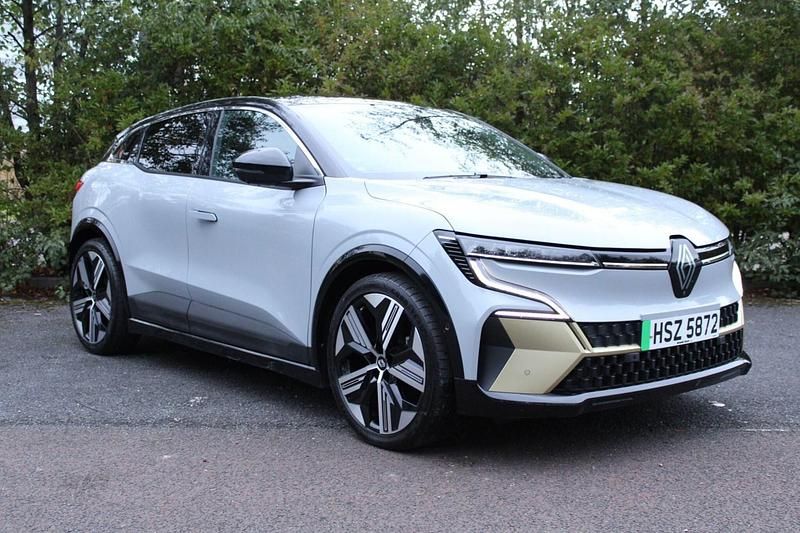 Grey Used 2023 Renault Megane E-Tech Iconic Hatchback | £18,790 (Good price) - Image 1/4