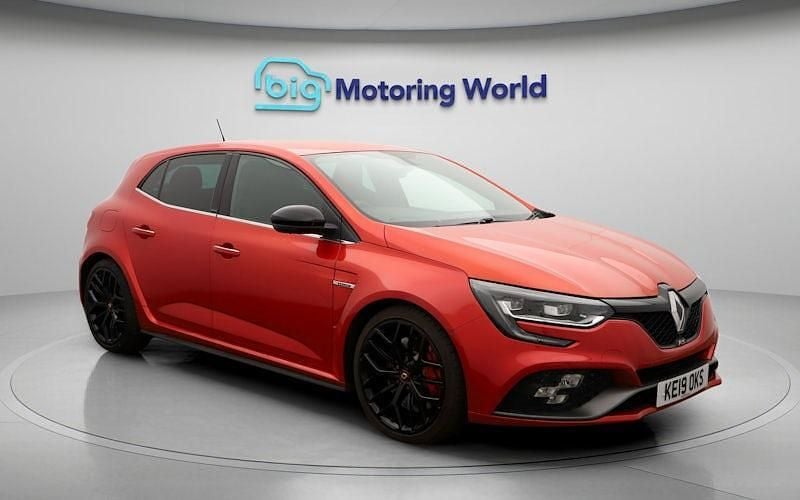Used Renault Mégane IV Trophy 300 HP (220 kW) 2018 Red Hatchback