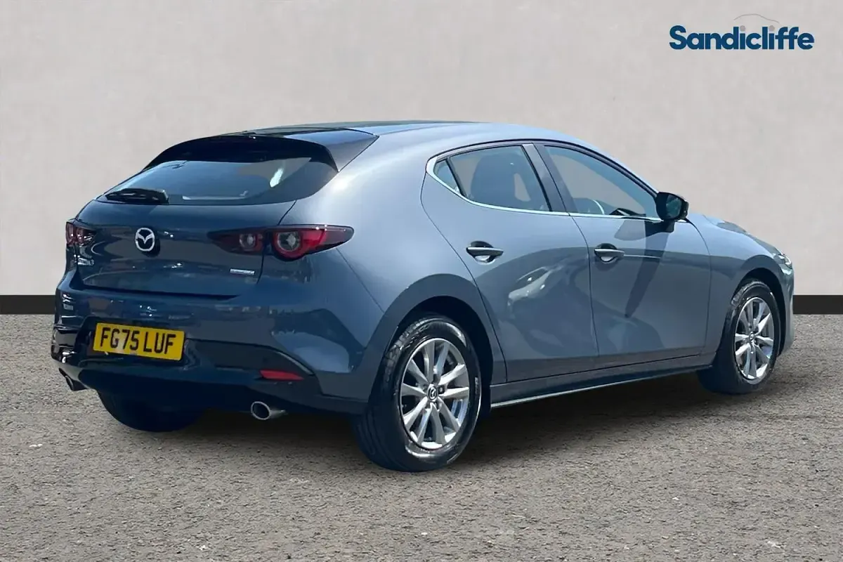 Used Mazda 3 Center-Line 140 HP (102 kW) 2025 Grey Hatchback
