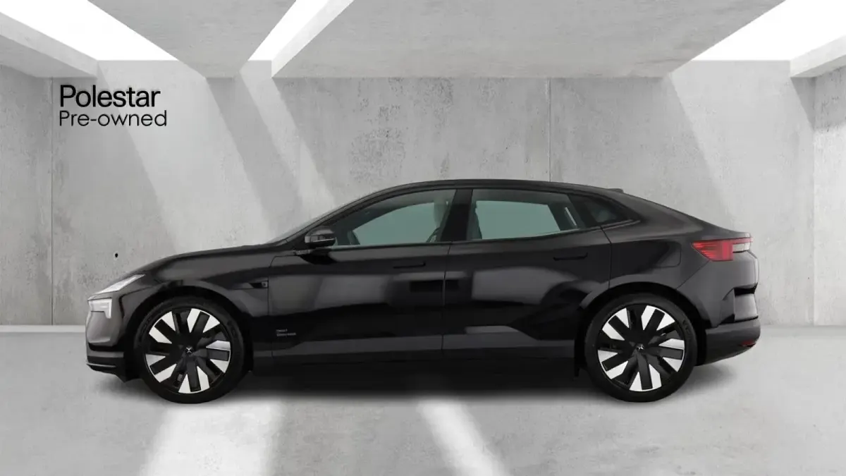 Used Polestar 4 Plus 400 kW (544 HP) 2025 Black SUV