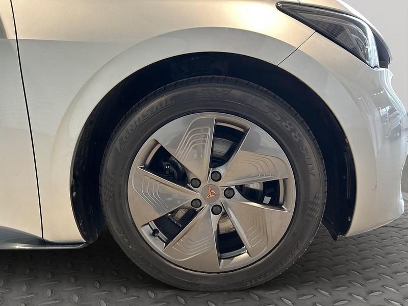 Used Cupra Born 61 kW (84 HP) 2022 Silver Hatchback