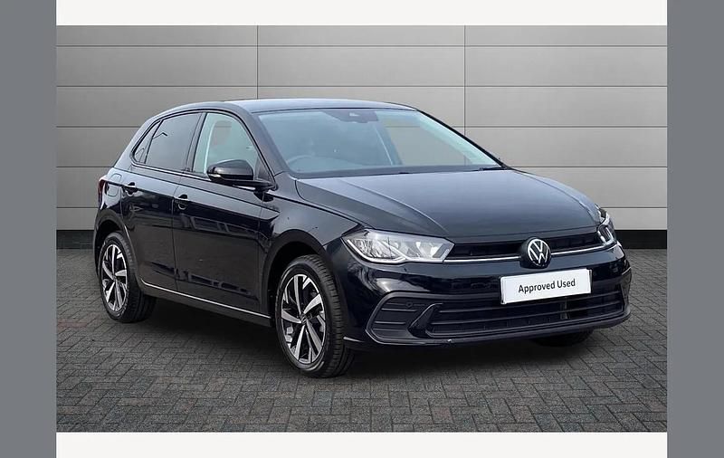 Used VW Polo Match 95 HP (69 kW) 2025 Black Hatchback