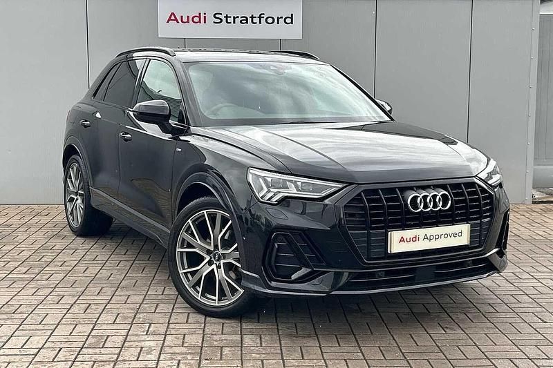 Black Used 2019 Audi Q3 Advanced SUV | £27,961 (Fair price) - Image 1/4