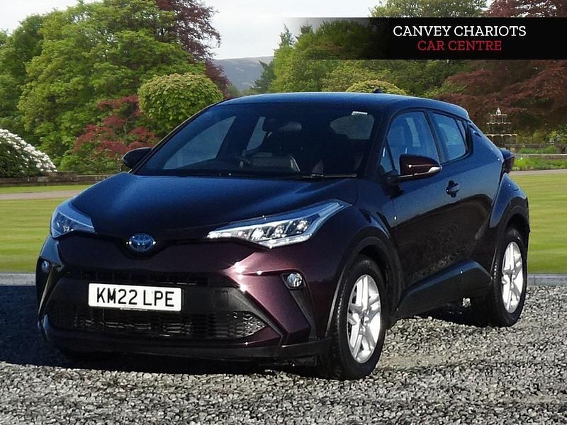 Used Toyota C-HR 122 HP (89 kW) 2022 Mauve/purple SUV