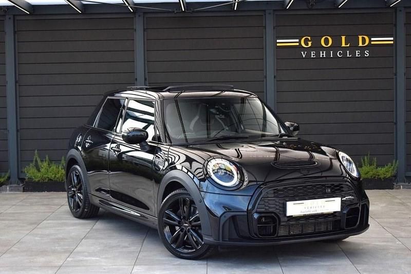 Usado Mini Cooper S Hatch 178 HP (130 kW) 2023 Preto Citadino