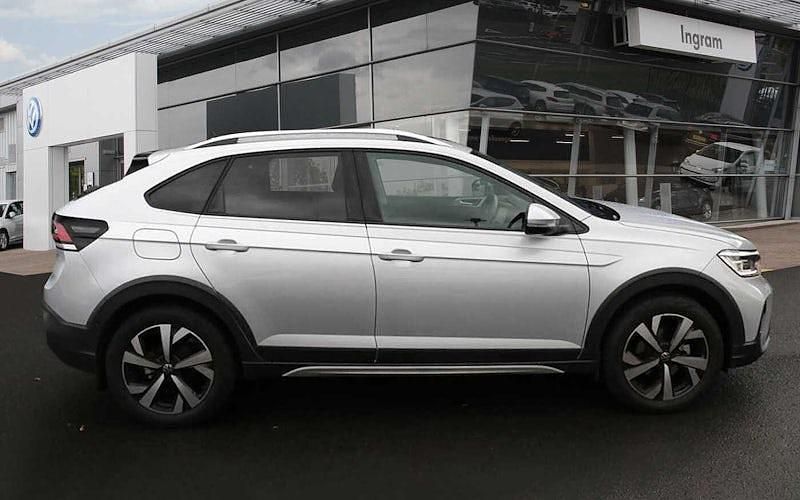 Used VW Taigo Style 110 HP (80 kW) 2024 Silver SUV