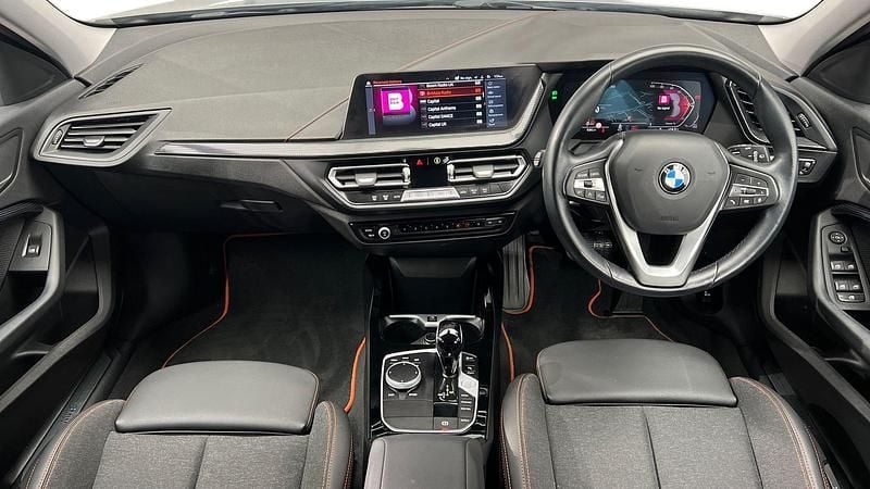 Used BMW 118 Sport Line 134 HP (98 kW) 2023 Grey Hatchback