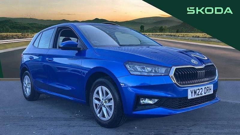 Race blue metallic Used 2022 Skoda Fabia Comfort Hatchback | £13,284 (Fair price) - Image 1/4
