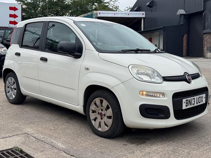White Used 2013 Fiat Panda Pop Hatchback | £1,399 (Fair price) - Image 1/4