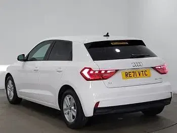 Used Audi A1 Design 95 HP (69 kW) 2022 White SUV
