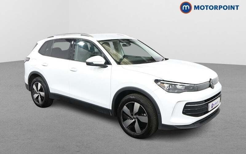 Used 2025 VW Tiguan Match SUV | £27,899 (Fair price) - Image 1/4